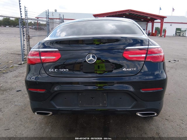 45134719 :رقم المزاد ، WDC0J4KB7KF511685 vin ، 2019 Mercedes-benz Glc 300 Coupe 4matic مزاد بيع