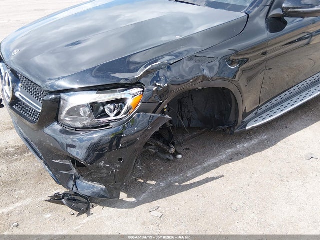 45134719 :رقم المزاد ، WDC0J4KB7KF511685 vin ، 2019 Mercedes-benz Glc 300 Coupe 4matic مزاد بيع