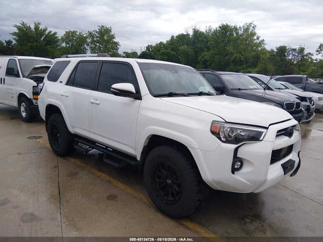 45134726 :رقم المزاد ، JTENU5JR1M5926187 vin ، 2021 Toyota 4runner Sr5 Premium مزاد بيع