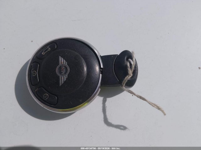 Auction sale of the 2011 Mini Cooper S, vin: WMWSV3C51BTY10657, lot number: 45134756