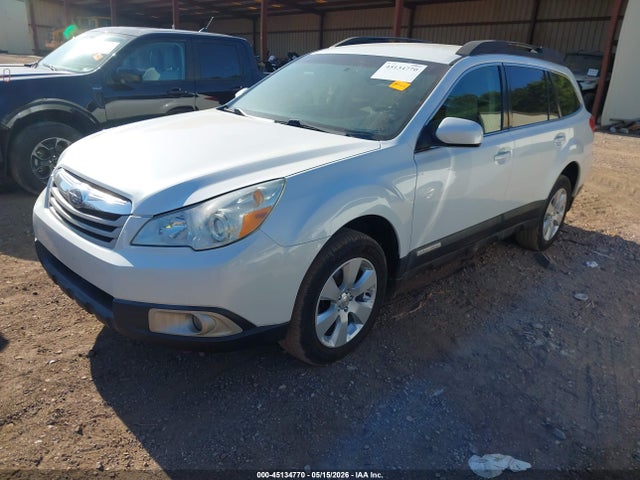Продажа на аукционе авто 2011 Subaru Outback 2.5i Premium, vin: 4S4BRBFC8B3408142, номер лота: 45134770