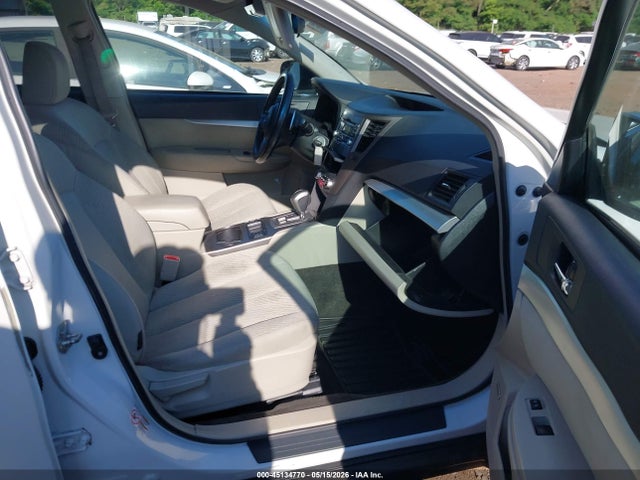 Продажа на аукционе авто 2011 Subaru Outback 2.5i Premium, vin: 4S4BRBFC8B3408142, номер лота: 45134770