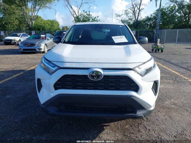45134827 :رقم المزاد ، 2T3H1RFV5RW343905 vin ، 2024 Toyota Rav4 Le مزاد بيع