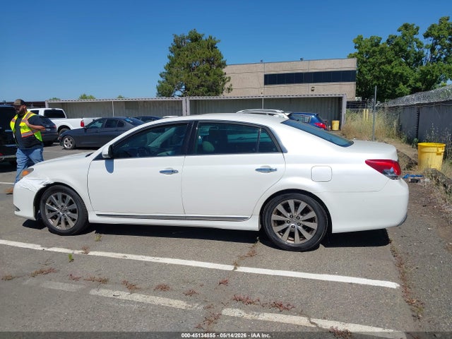 45134855 :رقم المزاد ، 4T1BK3DB5BU396594 vin ، 2011 Toyota Avalon Limited مزاد بيع