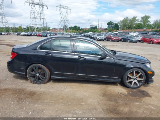 45134866 :رقم المزاد ، WDDGF8AB0EA948420 vin ، 2014 Mercedes-benz C 300 Sport 4matic مزاد بيع