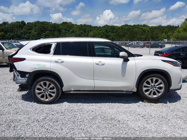 Toyota Highlander Limited 2021 5TDYZRAH5MS055953 Image 14