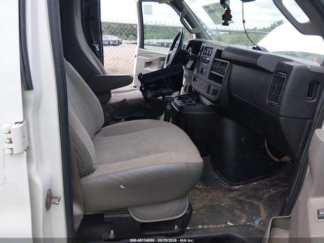 Продаж на аукціоні авто 2020 Chevrolet Express Cargo Rwd 2500 Extended Wheelbase Wt, vin: 1GCWGBFP9L1265620, номер лоту: 45134886