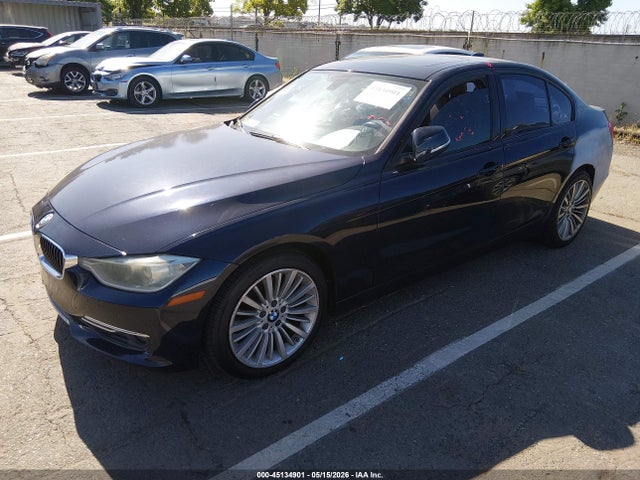 45134901 :رقم المزاد ، WBA3C1C56DF444470 vin ، 2013 Bmw 328i مزاد بيع
