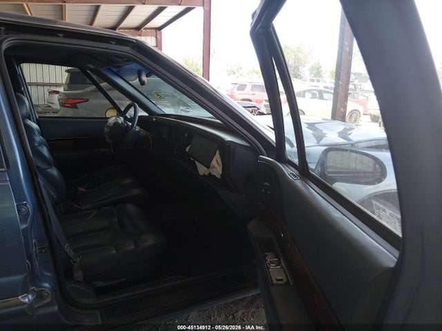 Продажа на аукционе авто 1998 Buick Lesabre Limited, vin: 1G4HR52K1WH541648, номер лота: 45134912