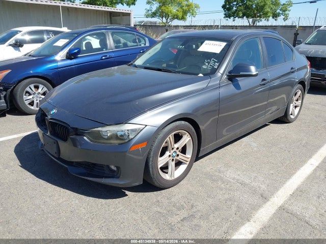 2014 Bmw 328i მანქანა იყიდება აუქციონზე, vin: WBA3C1C59EK117117, აუქციონის ნომერი: 45134938