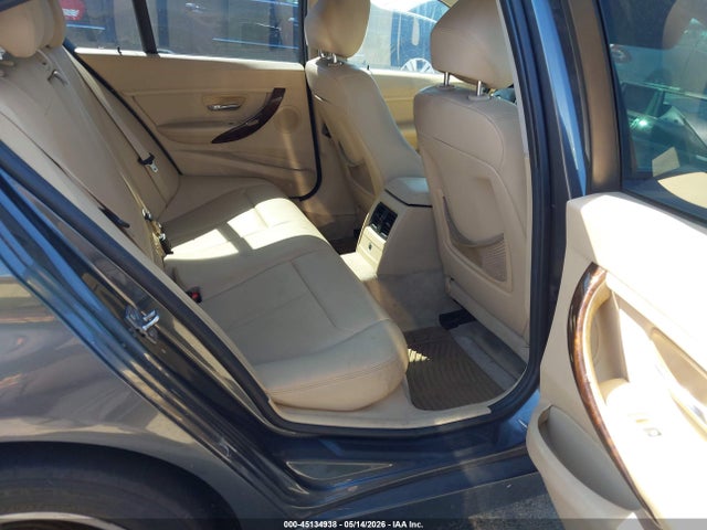 2014 Bmw 328i მანქანა იყიდება აუქციონზე, vin: WBA3C1C59EK117117, აუქციონის ნომერი: 45134938