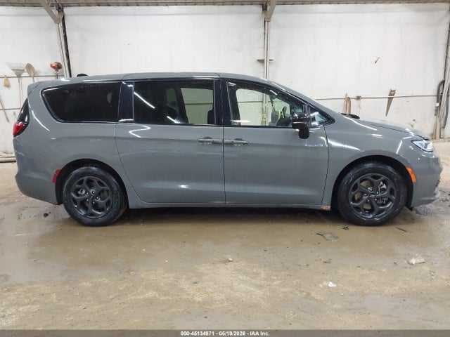 2023 Chrysler Pacifica Hybrid Limited მანქანა იყიდება აუქციონზე, vin: 2C4RC1S75PR547358, აუქციონის ნომერი: 45134971
