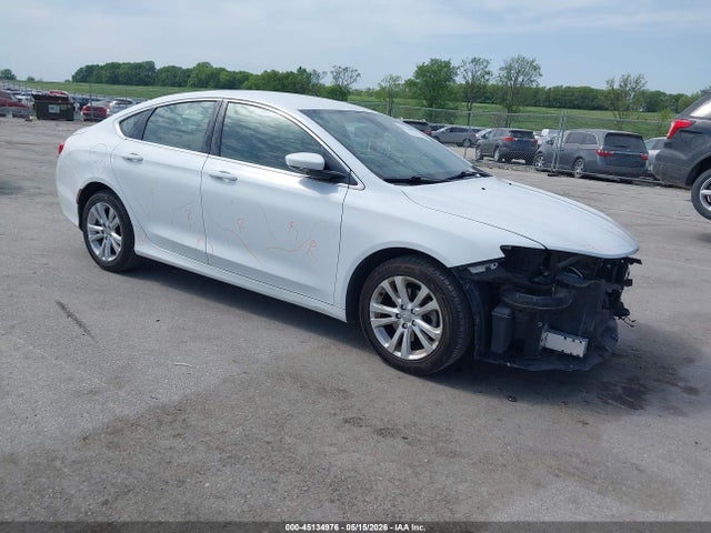 2015 Chrysler 200 Limited მანქანა იყიდება აუქციონზე, vin: 1C3CCCAB0FN584339, აუქციონის ნომერი: 45134976