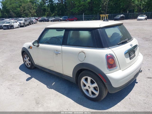 Продаж на аукціоні авто 2009 Mini Cooper, vin: WMWMF33539TT69064, номер лоту: 45134995