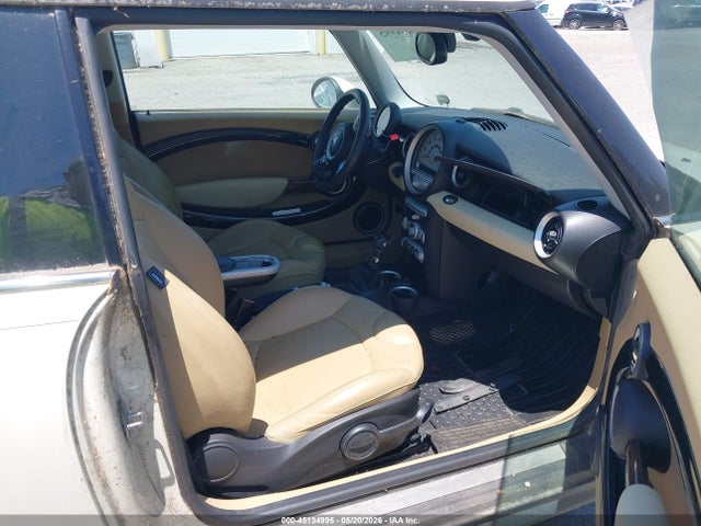 Продаж на аукціоні авто 2009 Mini Cooper, vin: WMWMF33539TT69064, номер лоту: 45134995
