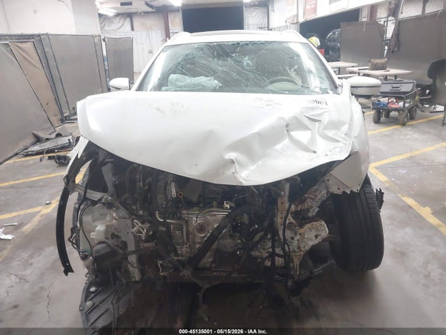 5N1AZ2MG8GN121977 Nissan MURANO SL