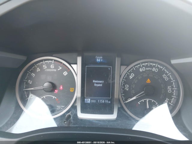 5TFCZ5AN8HX104104 Toyota Tacoma Sr5 V6