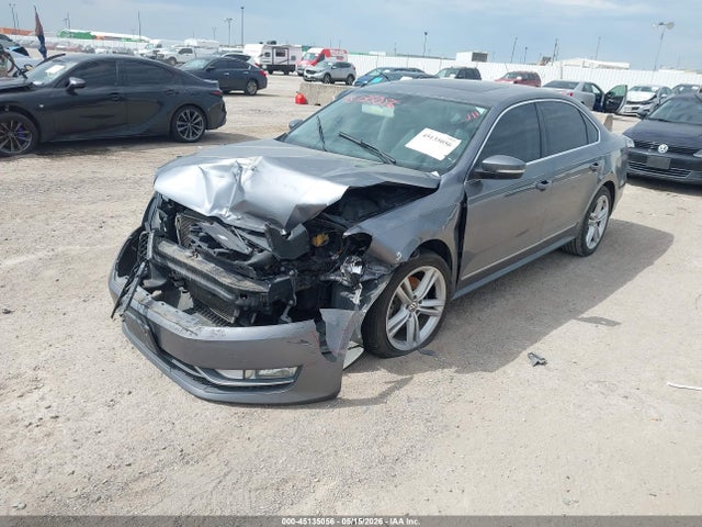 2013 Volkswagen Passat 2.0l Tdi Se მანქანა იყიდება აუქციონზე, vin: 1VWBN7A37DC053131, აუქციონის ნომერი: 45135056
