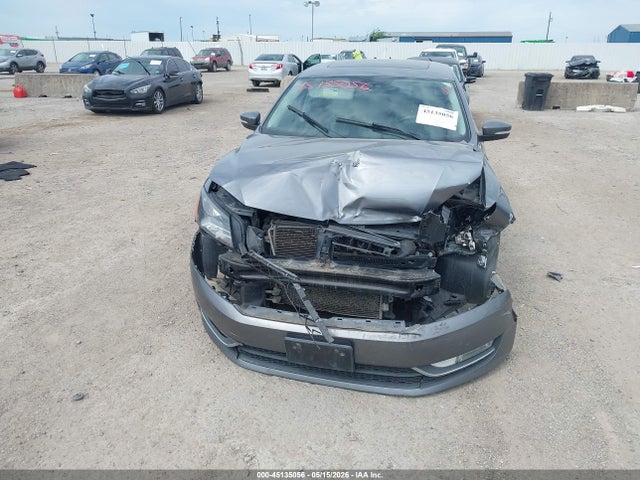 2013 Volkswagen Passat 2.0l Tdi Se მანქანა იყიდება აუქციონზე, vin: 1VWBN7A37DC053131, აუქციონის ნომერი: 45135056