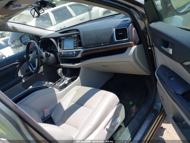 2014 Toyota Highlander Limited Platinum V6 მანქანა იყიდება აუქციონზე, vin: 5TDDKRFH4ES013271, აუქციონის ნომერი: 45135059
