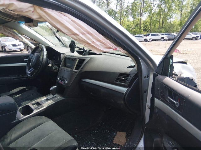 Продажа на аукционе авто 2014 Subaru Outback 2.5i Premium, vin: 4S4BRBCC1E3206591, номер лота: 45135086