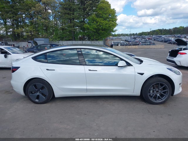 Aukcja sprzedaży 2022 Tesla Model 3 Rear-wheel Drive, vin: 5YJ3E1EA0NF112697, numer aukcji: 45135099