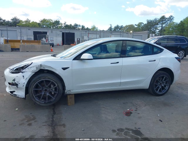 Aukcja sprzedaży 2022 Tesla Model 3 Rear-wheel Drive, vin: 5YJ3E1EA0NF112697, numer aukcji: 45135099