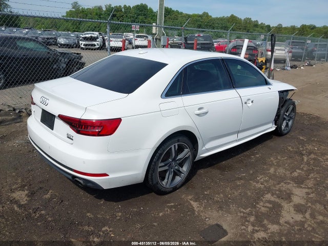 Продажа на аукционе авто 2017 Audi A4 2.0t Premium, vin: WAUENAF4XHN024390, номер лота: 45135112