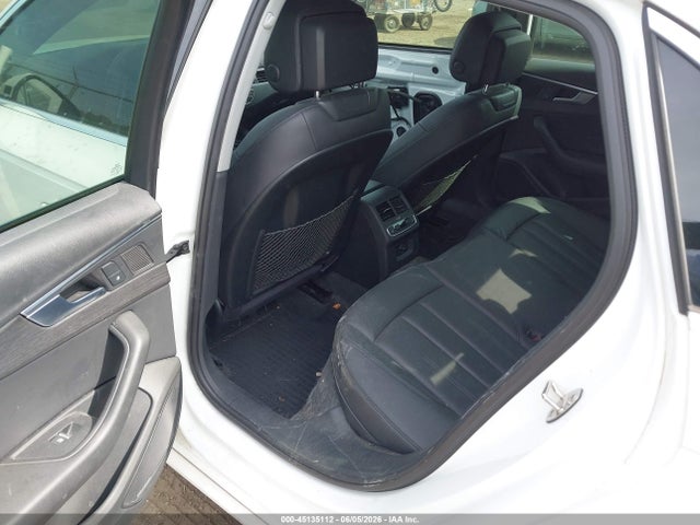 Продажа на аукционе авто 2017 Audi A4 2.0t Premium, vin: WAUENAF4XHN024390, номер лота: 45135112