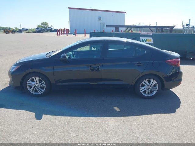 Hyundai ELANTRA SEL 2019 5NPD84LF0KH437892 Image 14