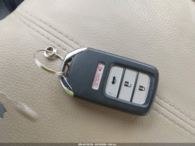 45135138 :رقم المزاد ، 1HGCR2F86DA217081 vin ، 2013 Honda Accord Ex-l مزاد بيع