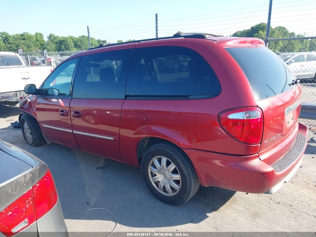 Продажа на аукционе авто 2005 Chrysler Town & Country Touring, vin: 2C8GP54L55R535400, номер лота: 45135147