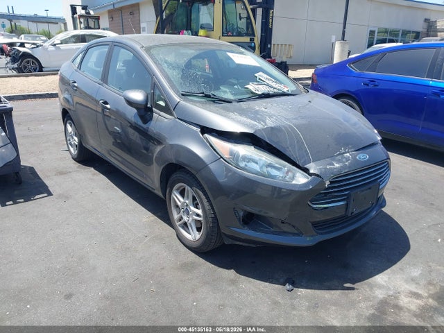 3FADP4BJ3JM109955 Ford FIESTA SE