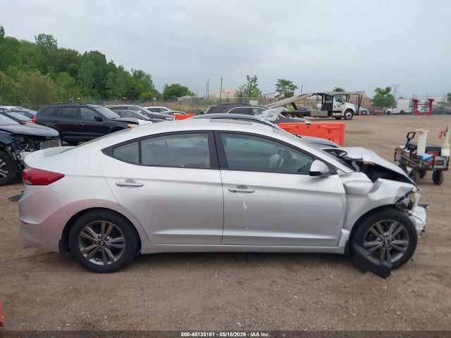 Продаж на аукціоні авто 2018 Hyundai Elantra Value Edition, vin: 5NPD84LF6JH271862, номер лоту: 45135161