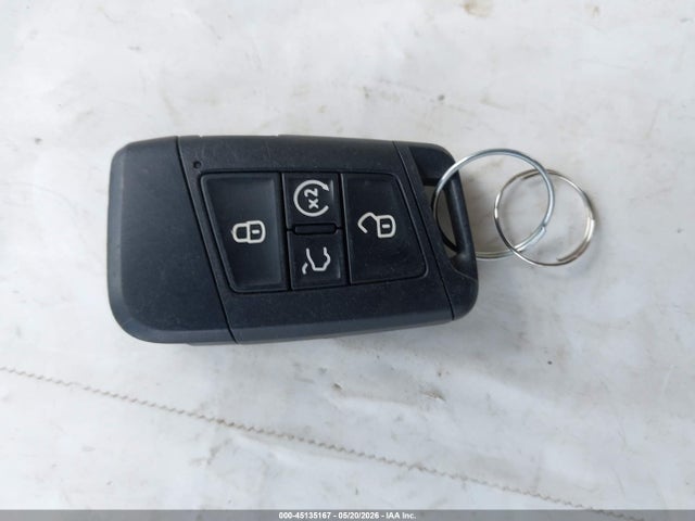 Продажа на аукционе авто 2023 Volkswagen Taos 1.5t Se, vin: 3VVYX7B26PM334290, номер лота: 45135167