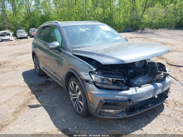 Продажа на аукционе авто 2020 Volkswagen Tiguan 2.0t Sel Premium R-line, vin: 3VV4B7AX3LM108261, номер лота: 45135201