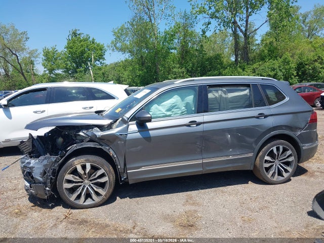 Auction sale of the 2020 Volkswagen Tiguan 2.0t Sel Premium R-line, vin: 3VV4B7AX3LM108261, lot number: 45135201