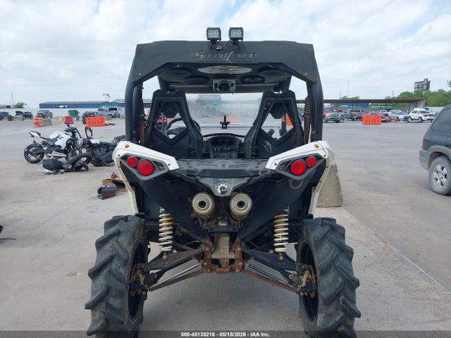 45135216 :رقم المزاد ، 3JBPVAP20GJ000329 vin ، 2016 Can-am Maverick Xc 1000r/dps 1000r مزاد بيع
