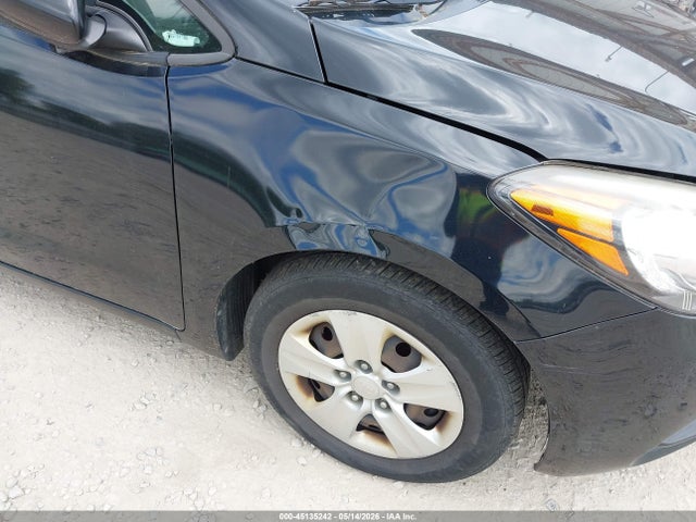 45135242 :رقم المزاد ، KNAFK4A6XG5575327 vin ، 2016 Kia Forte Lx مزاد بيع