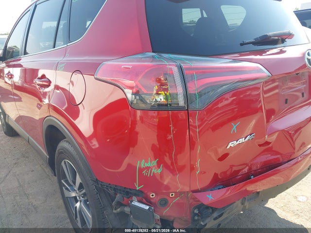 45135282 :رقم المزاد ، JTMWFREVXHJ124073 vin ، 2017 Toyota Rav4 Xle مزاد بيع