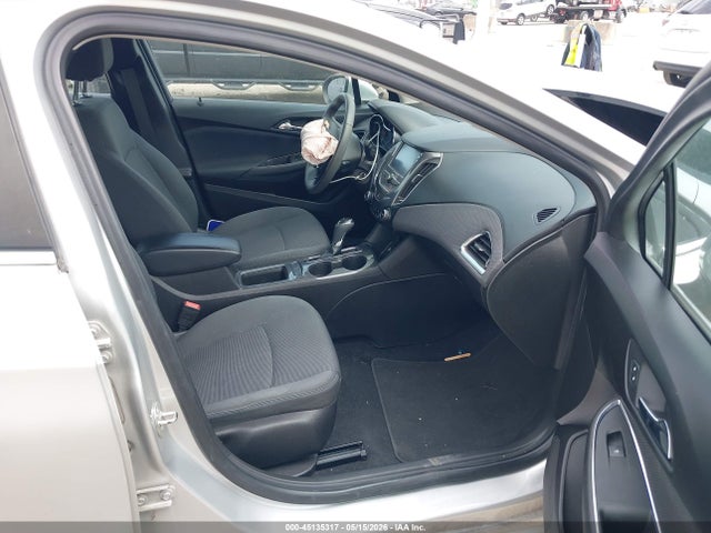Продаж на аукціоні авто 2018 Chevrolet Cruze Lt Auto, vin: 3G1BE6SM8JS653532, номер лоту: 45135317