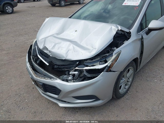 Продаж на аукціоні авто 2018 Chevrolet Cruze Lt Auto, vin: 3G1BE6SM8JS653532, номер лоту: 45135317