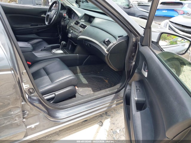 45135340 :رقم المزاد ، 1HGCP2F69BA153118 vin ، 2011 Honda Accord 2.4 Se مزاد بيع