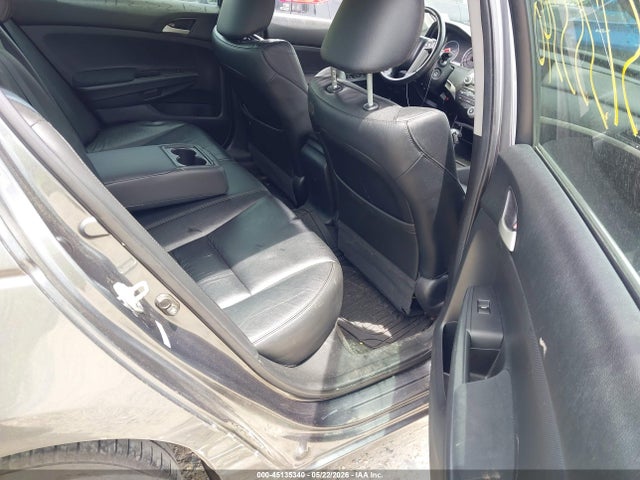 45135340 :رقم المزاد ، 1HGCP2F69BA153118 vin ، 2011 Honda Accord 2.4 Se مزاد بيع