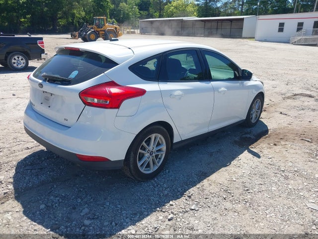1FADP3K22JL272407 Ford FOCUS SE