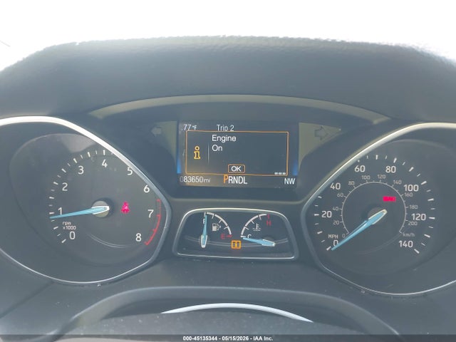 1FADP3K22JL272407 Ford FOCUS SE