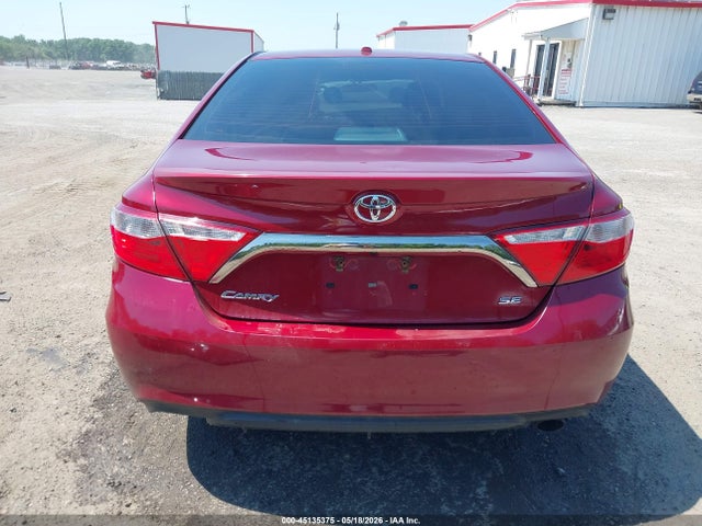 2015 Toyota Camry Se მანქანა იყიდება აუქციონზე, vin: 4T1BF1FK6FU966713, აუქციონის ნომერი: 45135375