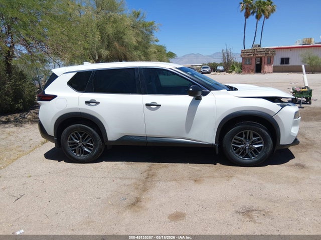 5N1AT3AA2MC830029 Nissan Rogue S Fwd