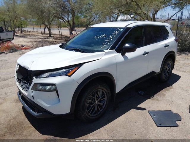 5N1AT3AA2MC830029 Nissan Rogue S Fwd