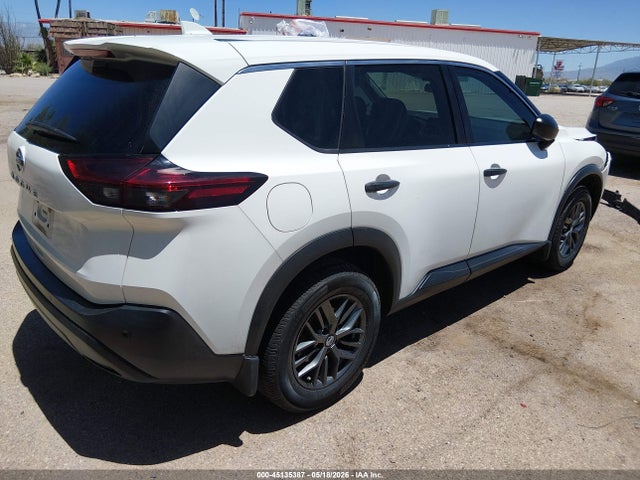 5N1AT3AA2MC830029 Nissan Rogue S Fwd